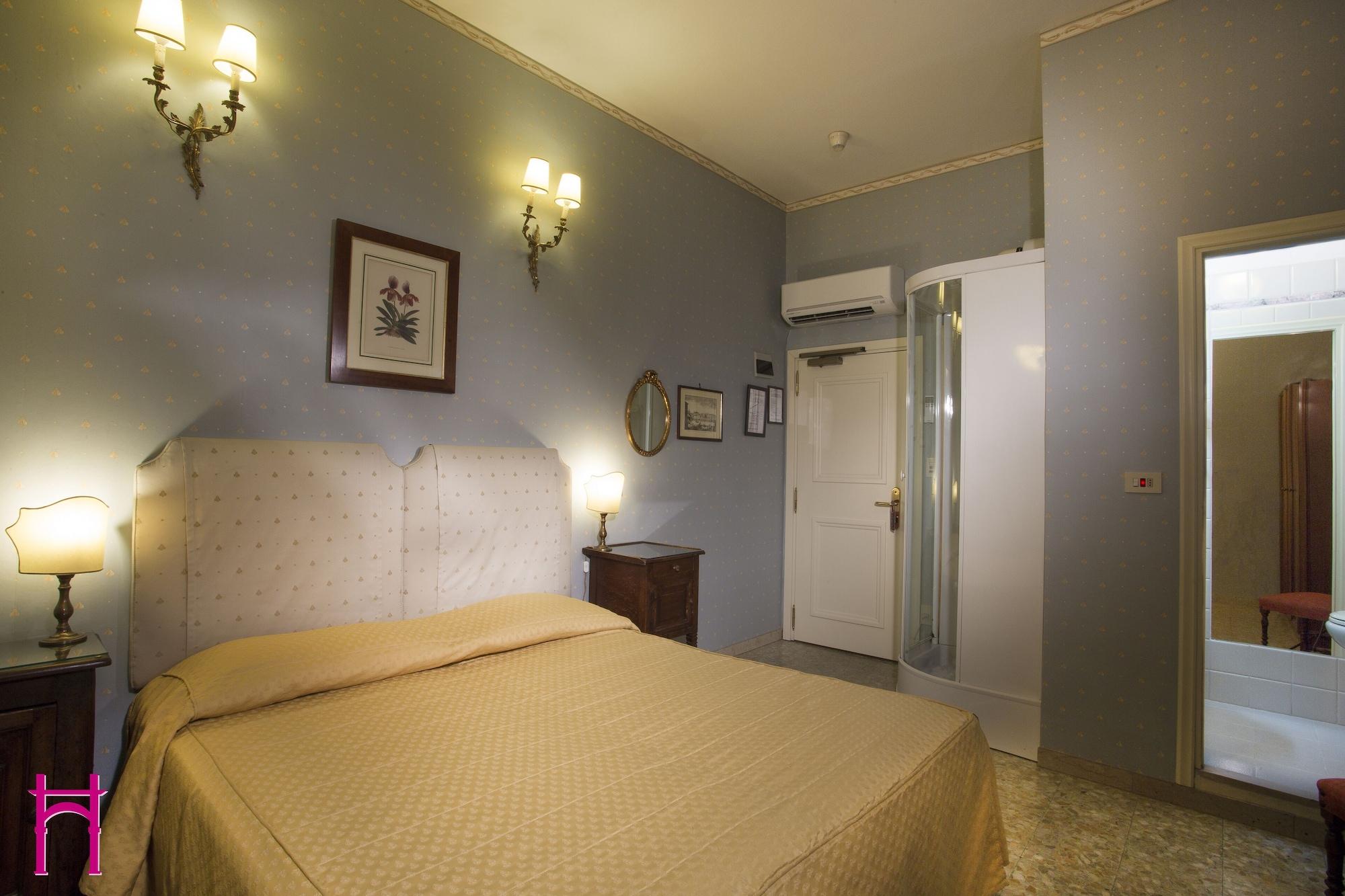 Hotel Hermitage Florencie Exteriér fotografie
